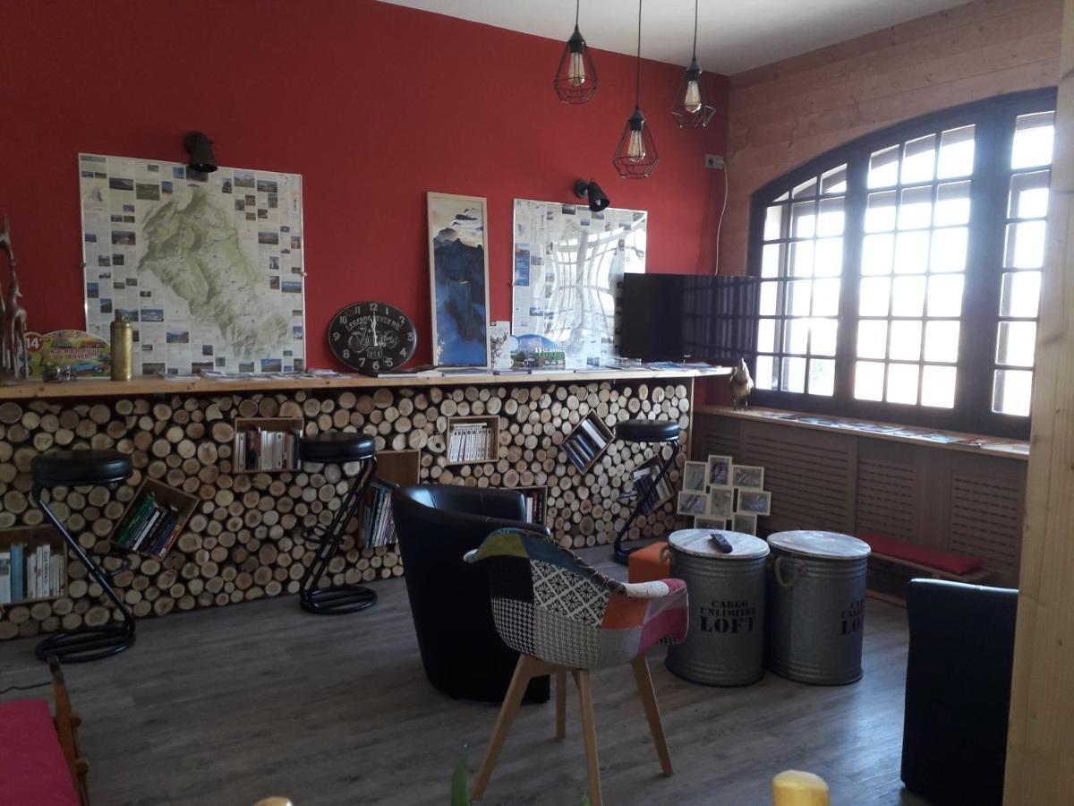 Hotel Restaurant Le Traineau Clelles Εξωτερικό φωτογραφία
