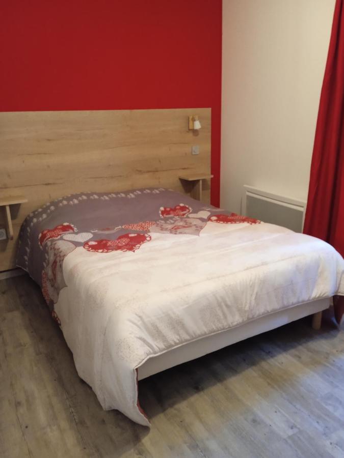 Hotel Restaurant Le Traineau Clelles Εξωτερικό φωτογραφία